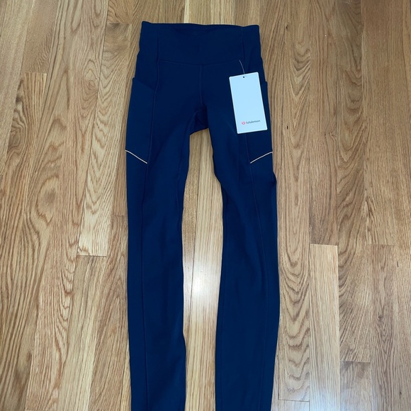 BRAND NEW Lulu lemon Leggings - Picture 2 of 5